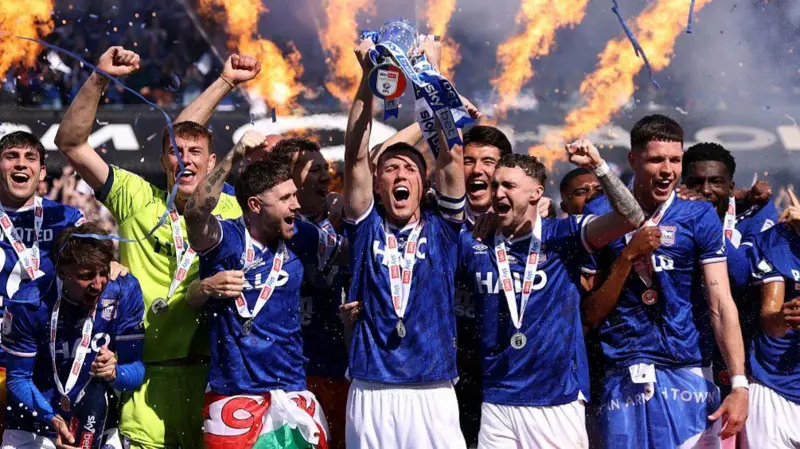 Wanene Zai Maye Gurbin Kieran McKenna a Ipswich Town?