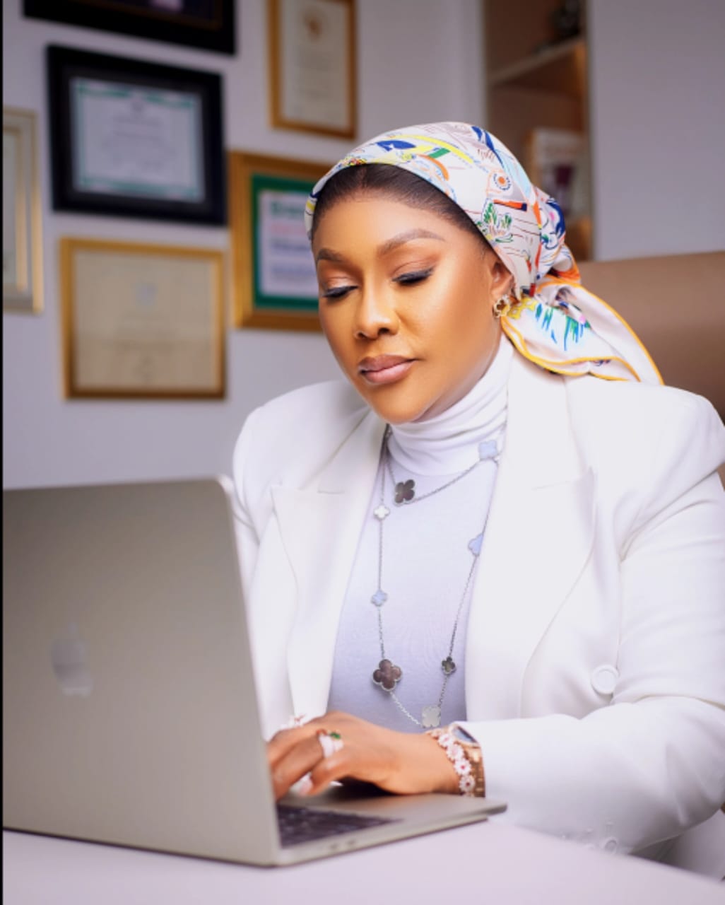 Aisha Achimugu Ta Zargi EFCC Da Muzgunawa, Hukumar Na Ci Gaba Da Tuhumarta
